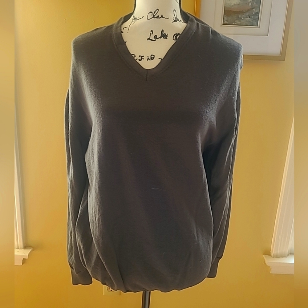 Marco Fiori VNeck Sweater L